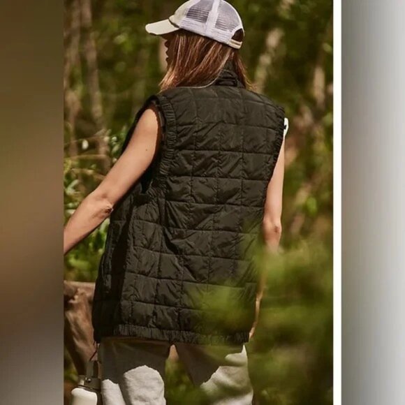 FP Movement by Free People Piper Packable Vest - Size small - Black - Picture 3 of 9